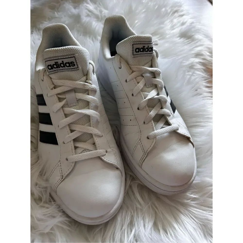 Adidas Womens Grand Court Base Athletic Shoes Size 6 Cloud White Black EE7968